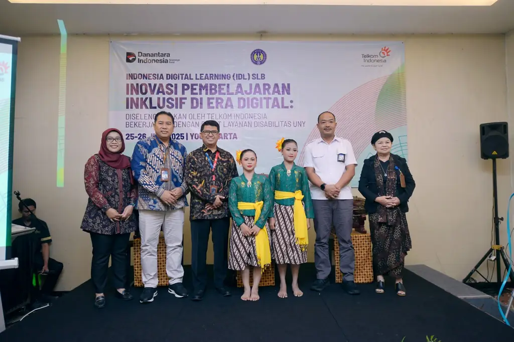 Telkom Kembangkan Fitur Baru i-Chat 2.0